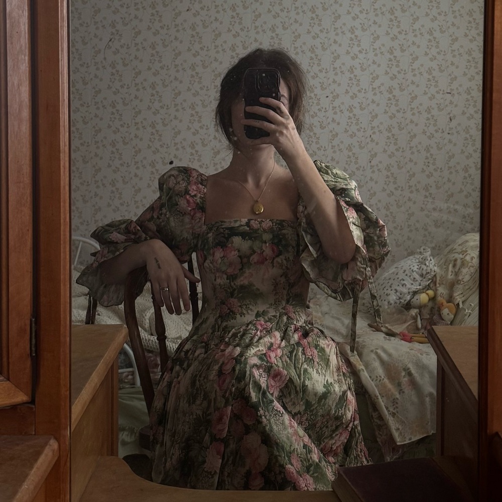 Meet your Posher, Lysandra